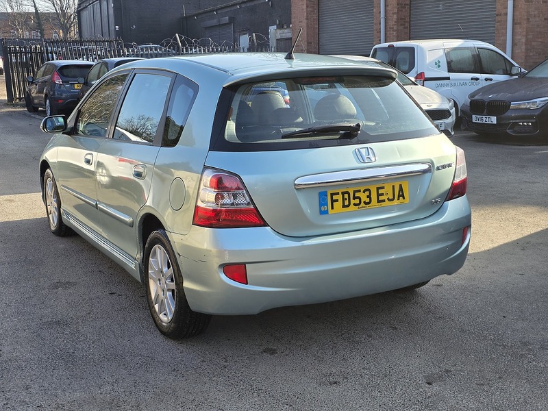 Honda Civic 1.6 i-VTEC Executive Hatchback 5dr Petrol Manual (157 g/km, 108 bhp) - U2420