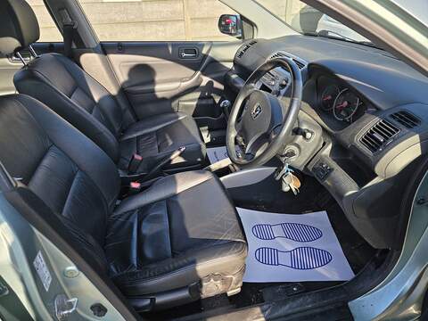 Honda Civic 1.6 i-VTEC Executive Hatchback 5dr Petrol Manual (157 g/km, 108 bhp) - U2420