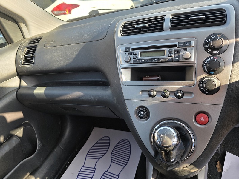 Honda Civic 1.6 i-VTEC Executive Hatchback 5dr Petrol Manual (157 g/km, 108 bhp) - U2420