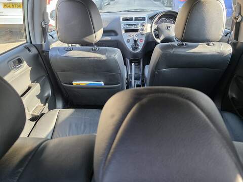Honda Civic 1.6 i-VTEC Executive Hatchback 5dr Petrol Manual (157 g/km, 108 bhp) - U2420