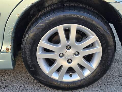 Honda Civic 1.6 i-VTEC Executive Hatchback 5dr Petrol Manual (157 g/km, 108 bhp) - U2420