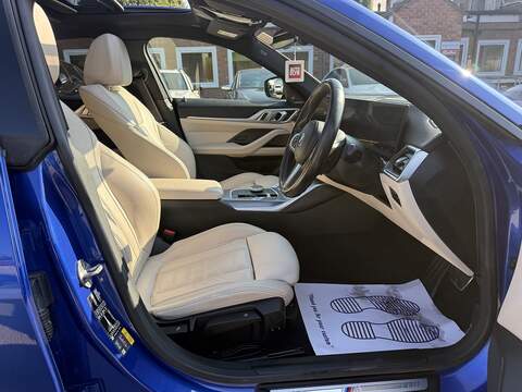 BMW i4 40 83.9kWh M Sport Gran Coupe 5dr Electric Auto eDrive (340 ps) - U2422