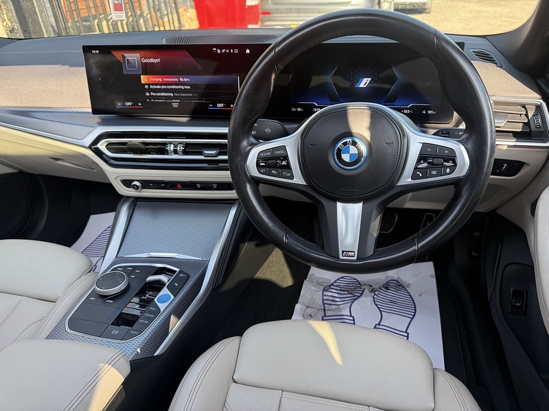 BMW i4 40 83.9kWh M Sport Gran Coupe 5dr Electric Auto eDrive (340 ps) - U2422