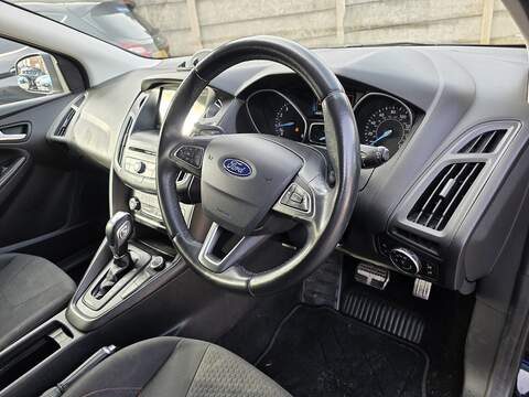 Ford Focus 1.0T EcoBoost Zetec S Hatchback 5dr Petrol Auto Euro 6 (s/s) (125 ps) - U2423