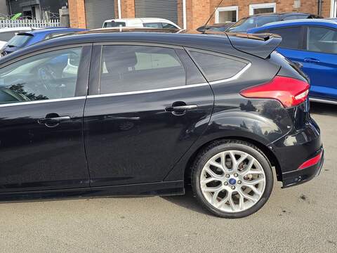 Ford Focus 1.0T EcoBoost Zetec S Hatchback 5dr Petrol Auto Euro 6 (s/s) (125 ps) - U2423