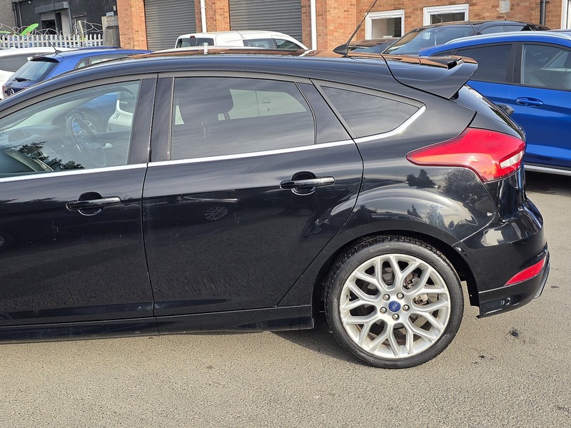 Ford Focus 1.0T EcoBoost Zetec S Hatchback 5dr Petrol Auto Euro 6 (s/s) (125 ps) - U2423