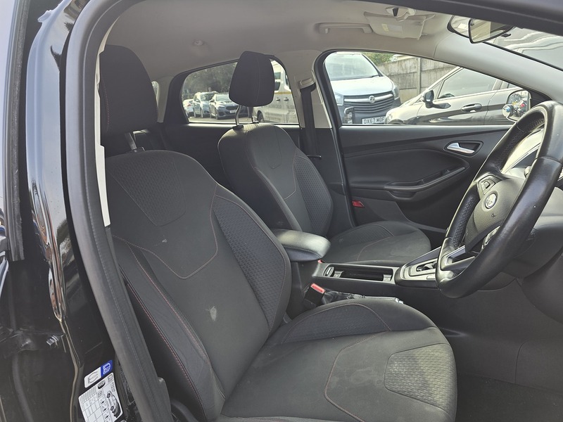Ford Focus 1.0T EcoBoost Zetec S Hatchback 5dr Petrol Auto Euro 6 (s/s) (125 ps) - U2423