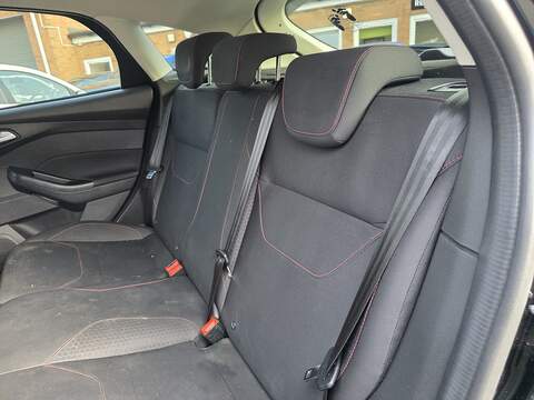Ford Focus 1.0T EcoBoost Zetec S Hatchback 5dr Petrol Auto Euro 6 (s/s) (125 ps) - U2423