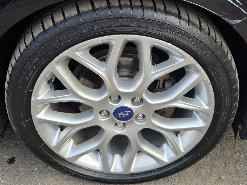 Ford Focus 1.0T EcoBoost Zetec S Hatchback 5dr Petrol Auto Euro 6 (s/s) (125 ps) - U2423