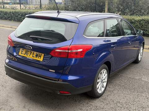 Ford Focus 1.0T EcoBoost Titanium Estate 5dr Petrol Auto Euro 6 (s/s) (125 ps) - U2428