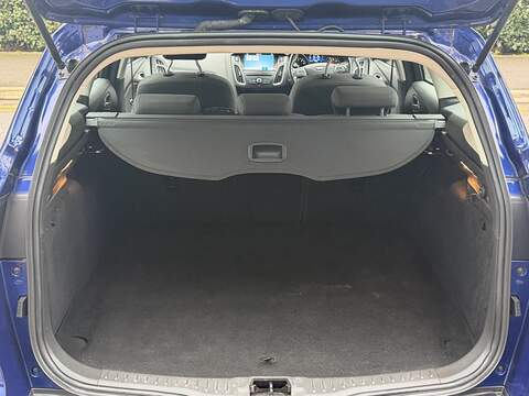 Ford Focus 1.0T EcoBoost Titanium Estate 5dr Petrol Auto Euro 6 (s/s) (125 ps) - U2428