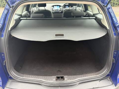 Ford Focus 1.0T EcoBoost Titanium Estate 5dr Petrol Auto Euro 6 (s/s) (125 ps) - U2428