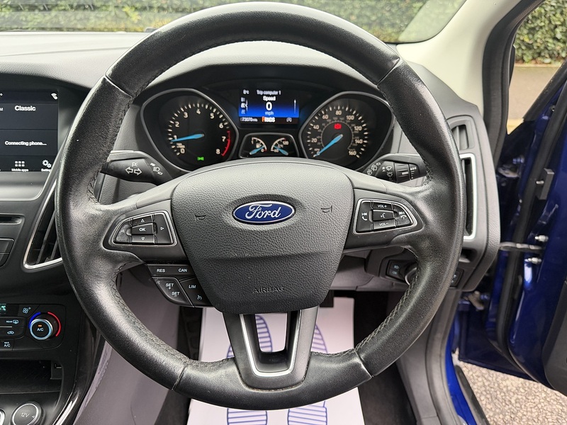 Ford Focus 1.0T EcoBoost Titanium Estate 5dr Petrol Auto Euro 6 (s/s) (125 ps) - U2428