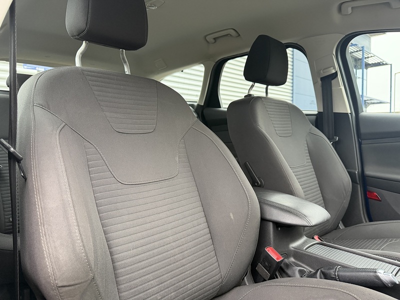 Ford Focus 1.0T EcoBoost Titanium Estate 5dr Petrol Auto Euro 6 (s/s) (125 ps) - U2428