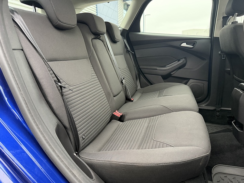 Ford Focus 1.0T EcoBoost Titanium Estate 5dr Petrol Auto Euro 6 (s/s) (125 ps) - U2428