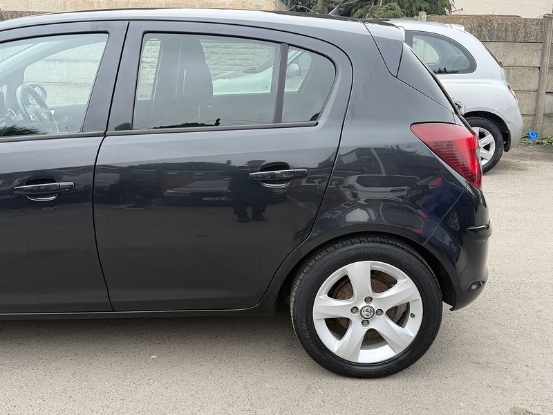 Vauxhall Corsa 1.2 16V SXi Hatchback 5dr Petrol Manual Euro 5 (A/C) (85 ps) - U2429