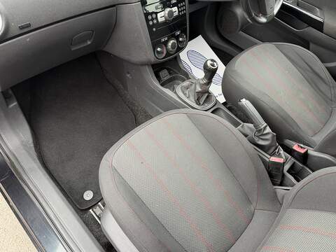 Vauxhall Corsa 1.2 16V SXi Hatchback 5dr Petrol Manual Euro 5 (A/C) (85 ps) - U2429