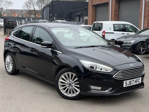 Ford Focus 1.0T EcoBoost Titanium X Hatchback 3dr Petrol Powershift Euro 6 (100 ps)