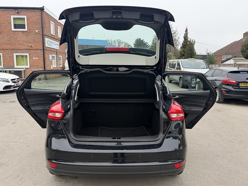 Ford Focus 1.0T EcoBoost Titanium X Hatchback 5dr Petrol Auto Euro 6 (s/s) (125 ps) - U2432