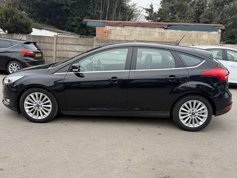Ford Focus 1.0T EcoBoost Titanium X Hatchback 5dr Petrol Auto Euro 6 (s/s) (125 ps) - U2432
