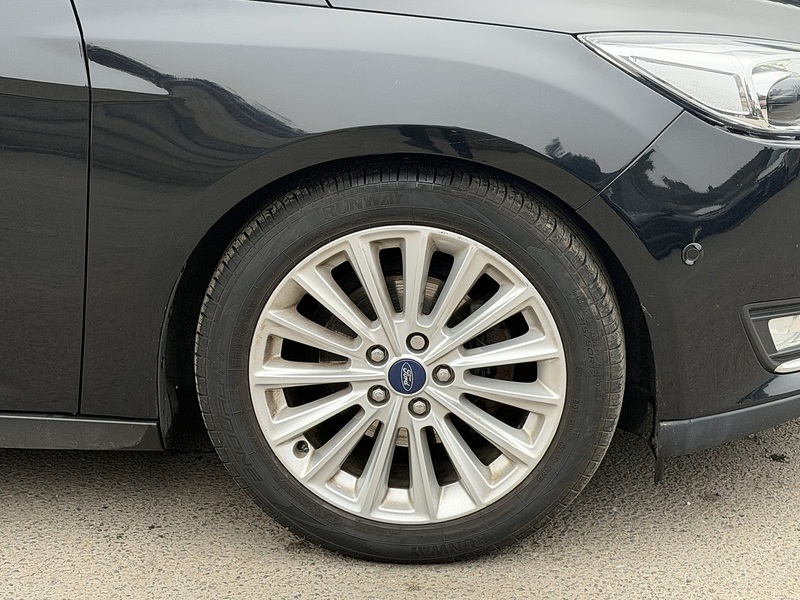 Ford Focus 1.0T EcoBoost Titanium X Hatchback 5dr Petrol Auto Euro 6 (s/s) (125 ps) - U2432