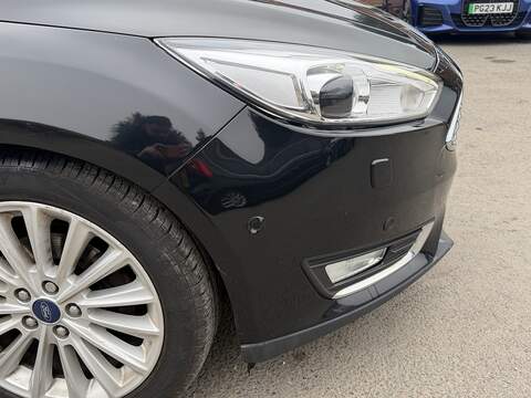 Ford Focus 1.0T EcoBoost Titanium X Hatchback 5dr Petrol Auto Euro 6 (s/s) (125 ps) - U2432