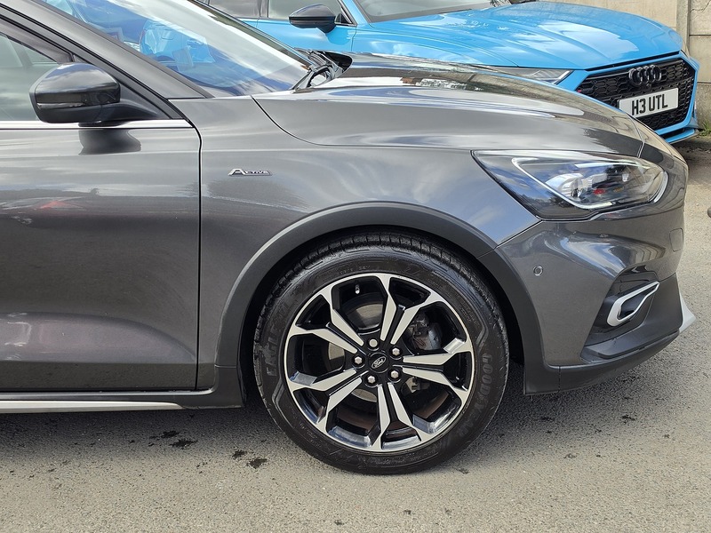Ford Focus 1.0T EcoBoost Active X Vignale Hatchback 5dr Petrol Auto Euro 6 (s/s) (125 ps) - U2436