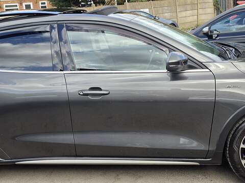 Ford Focus 1.0T EcoBoost Active X Vignale Hatchback 5dr Petrol Auto Euro 6 (s/s) (125 ps) - U2436