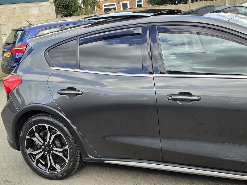 Ford Focus 1.0T EcoBoost Active X Vignale Hatchback 5dr Petrol Auto Euro 6 (s/s) (125 ps) - U2436