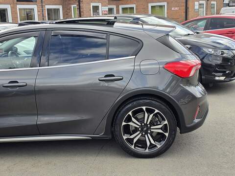 Ford Focus 1.0T EcoBoost Active X Vignale Hatchback 5dr Petrol Auto Euro 6 (s/s) (125 ps) - U2436