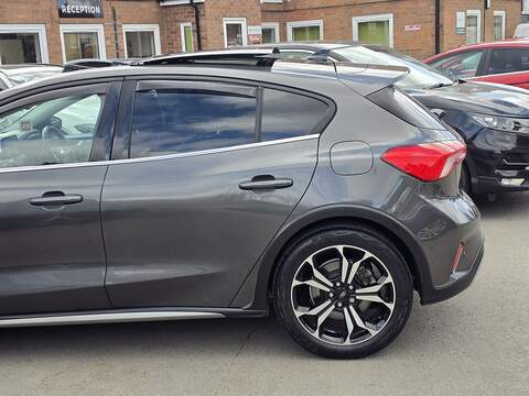 Ford Focus 1.0T EcoBoost Active X Vignale Hatchback 5dr Petrol Auto Euro 6 (s/s) (125 ps) - U2436