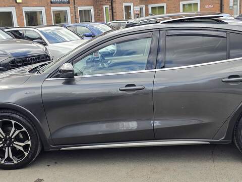 Ford Focus 1.0T EcoBoost Active X Vignale Hatchback 5dr Petrol Auto Euro 6 (s/s) (125 ps) - U2436