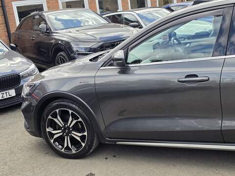 Ford Focus 1.0T EcoBoost Active X Vignale Hatchback 5dr Petrol Auto Euro 6 (s/s) (125 ps) - U2436