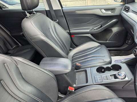 Ford Focus 1.0T EcoBoost Active X Vignale Hatchback 5dr Petrol Auto Euro 6 (s/s) (125 ps) - U2436