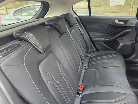 Ford Focus 1.0T EcoBoost Active X Vignale Hatchback 5dr Petrol Auto Euro 6 (s/s) (125 ps) - U2436