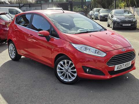 Ford Fiesta 1.0T EcoBoost Titanium Hatchback 3dr Petrol Powershift Euro 6 (100 ps)