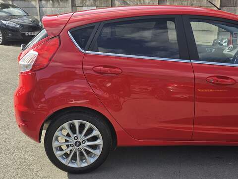 Ford Fiesta 1.0T EcoBoost Titanium X Hatchback 5dr Petrol Powershift Euro 6 (100 ps) - U2437