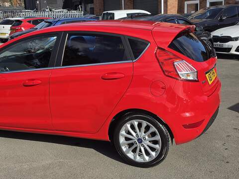 Ford Fiesta 1.0T EcoBoost Titanium X Hatchback 5dr Petrol Powershift Euro 6 (100 ps) - U2437