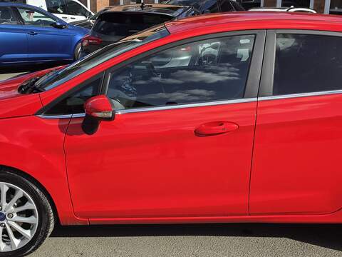 Ford Fiesta 1.0T EcoBoost Titanium X Hatchback 5dr Petrol Powershift Euro 6 (100 ps) - U2437