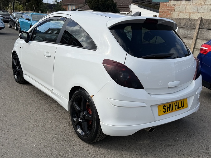 Vauxhall Corsa 1.4 16V SRi Hatchback 3dr Petrol Manual Euro 5 (A/C) (100 ps) - U2439