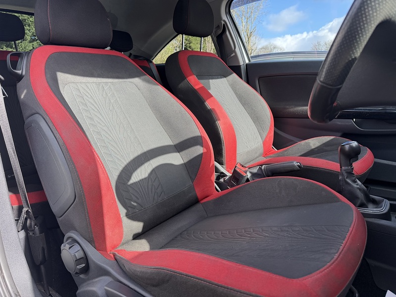 Vauxhall Corsa 1.4 16V SRi Hatchback 3dr Petrol Manual Euro 5 (A/C) (100 ps) - U2439