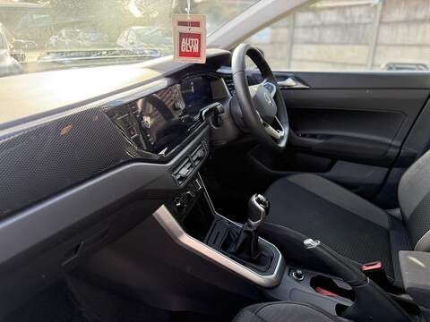 Volkswagen Polo 1.0 EVO Life Hatchback 5dr Petrol Manual Euro 6 (s/s) (80 ps) - U2440