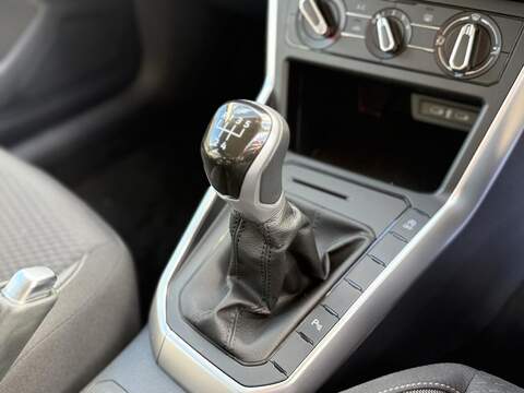 Volkswagen Polo 1.0 EVO Life Hatchback 5dr Petrol Manual Euro 6 (s/s) (80 ps) - U2440