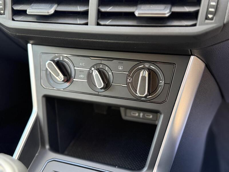 Volkswagen Polo 1.0 EVO Life Hatchback 5dr Petrol Manual Euro 6 (s/s) (80 ps) - U2440