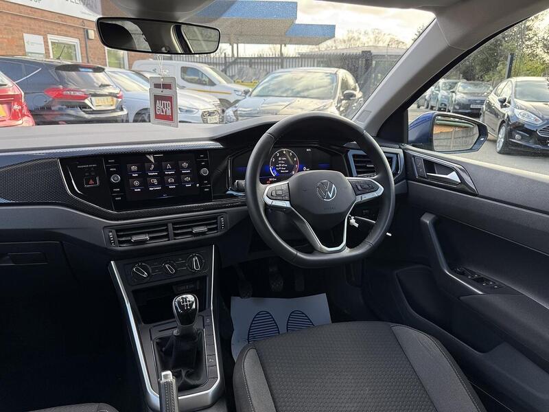 Volkswagen Polo 1.0 EVO Life Hatchback 5dr Petrol Manual Euro 6 (s/s) (80 ps) - U2440