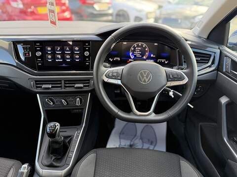 Volkswagen Polo 1.0 EVO Life Hatchback 5dr Petrol Manual Euro 6 (s/s) (80 ps) - U2440