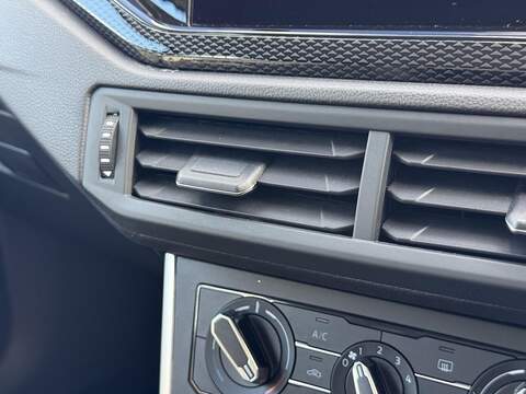 Volkswagen Polo 1.0 EVO Life Hatchback 5dr Petrol Manual Euro 6 (s/s) (80 ps) - U2440