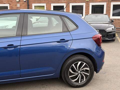 Volkswagen Polo 1.0 EVO Life Hatchback 5dr Petrol Manual Euro 6 (s/s) (80 ps) - U2440
