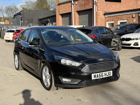 Ford Focus 1.0T EcoBoost Zetec Hatchback 5dr Petrol Manual Euro 6 (s/s) (100 ps)