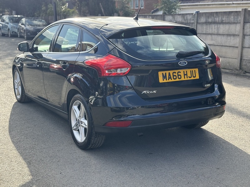 Ford Focus 1.0T EcoBoost Titanium Hatchback 5dr Petrol Manual Euro 6 (s/s) (125 ps) - U2441